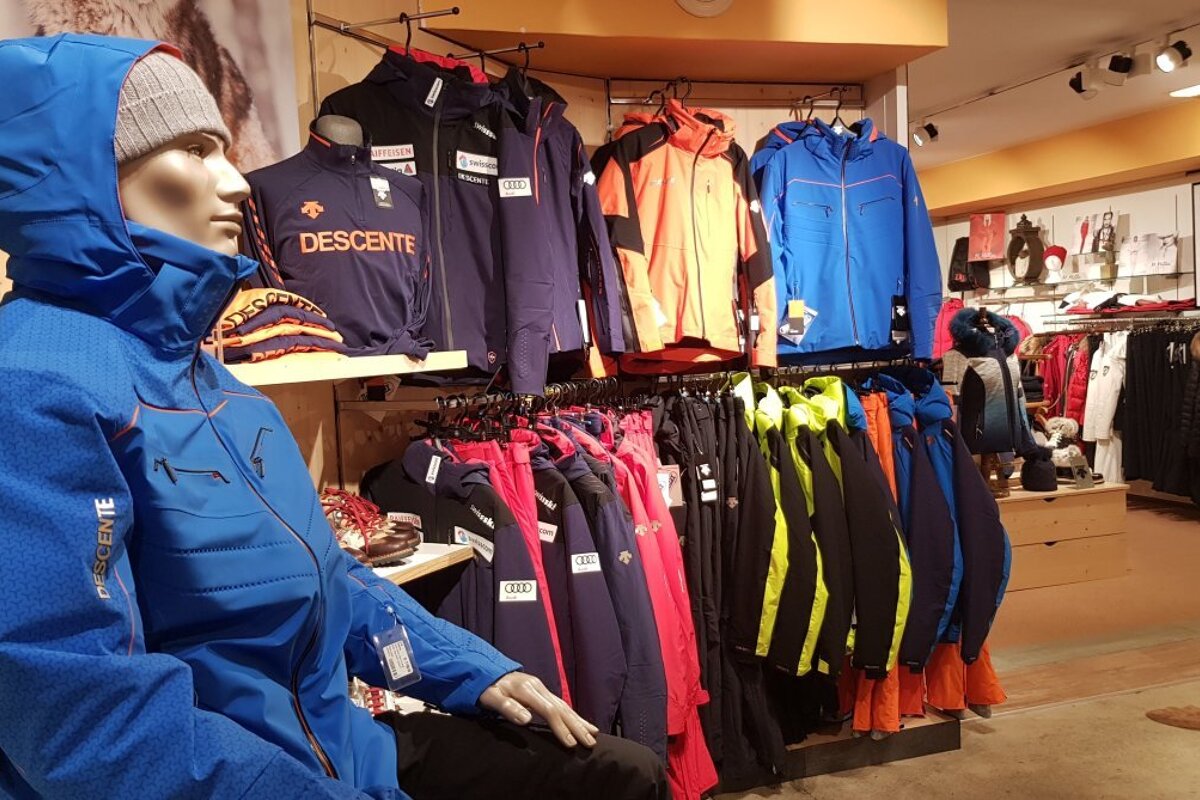 Fellay Mode and Sport Boutique, Verbier - Centre shop interior