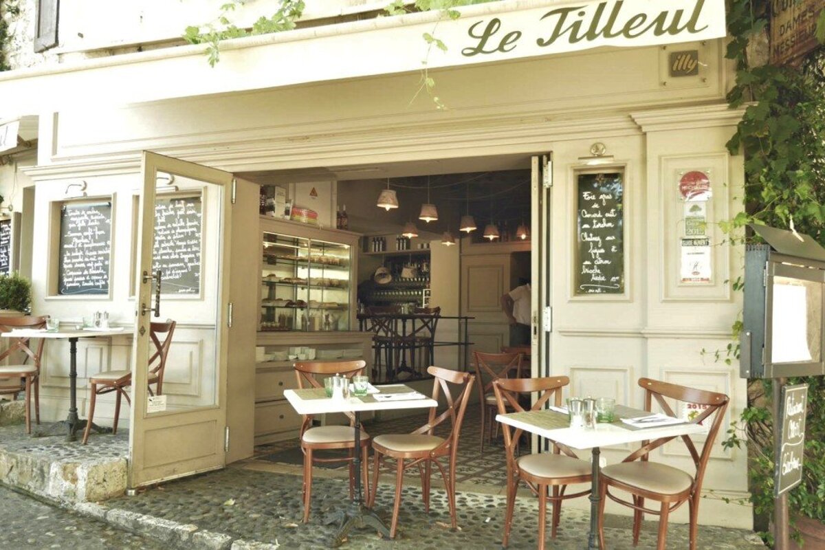 Le Tilleul Restaurant, St Paul de Vence exterior