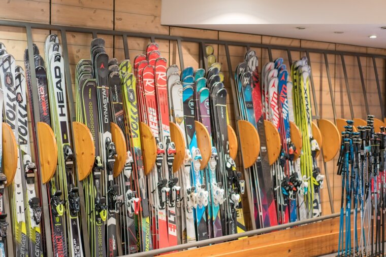 Skimium - Val Ski Shop, Val d'Isere - La Daille shop interior