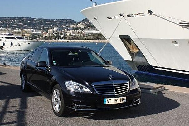 Chabe Locatax Airport Transfers,
