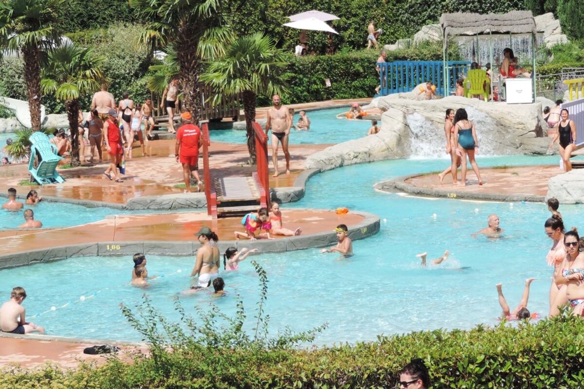 Nyonsoleiado Waterpark, Nyons