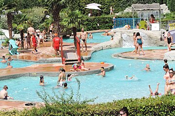 Nyonsoleiado Waterpark, Nyons