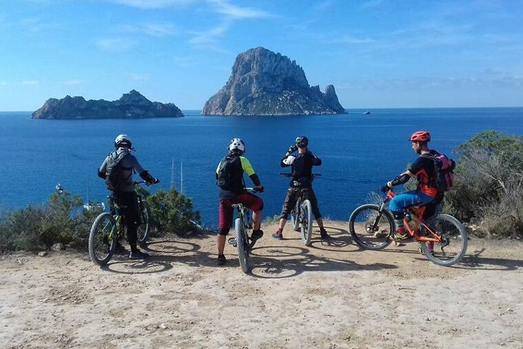 Top 7 adventure sports to do in Ibiza
