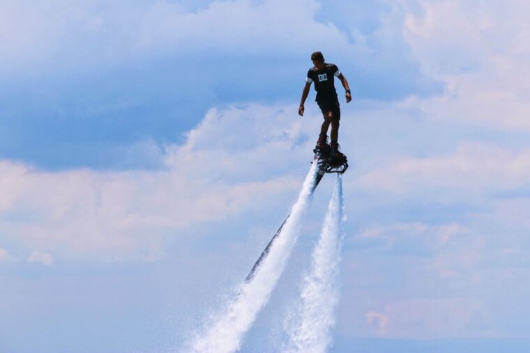 Top 7 adventure sports to do in Ibiza