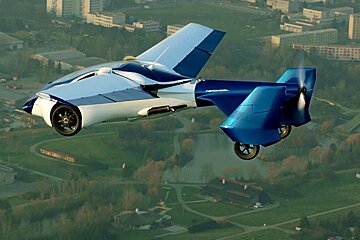 a car/plane in flight