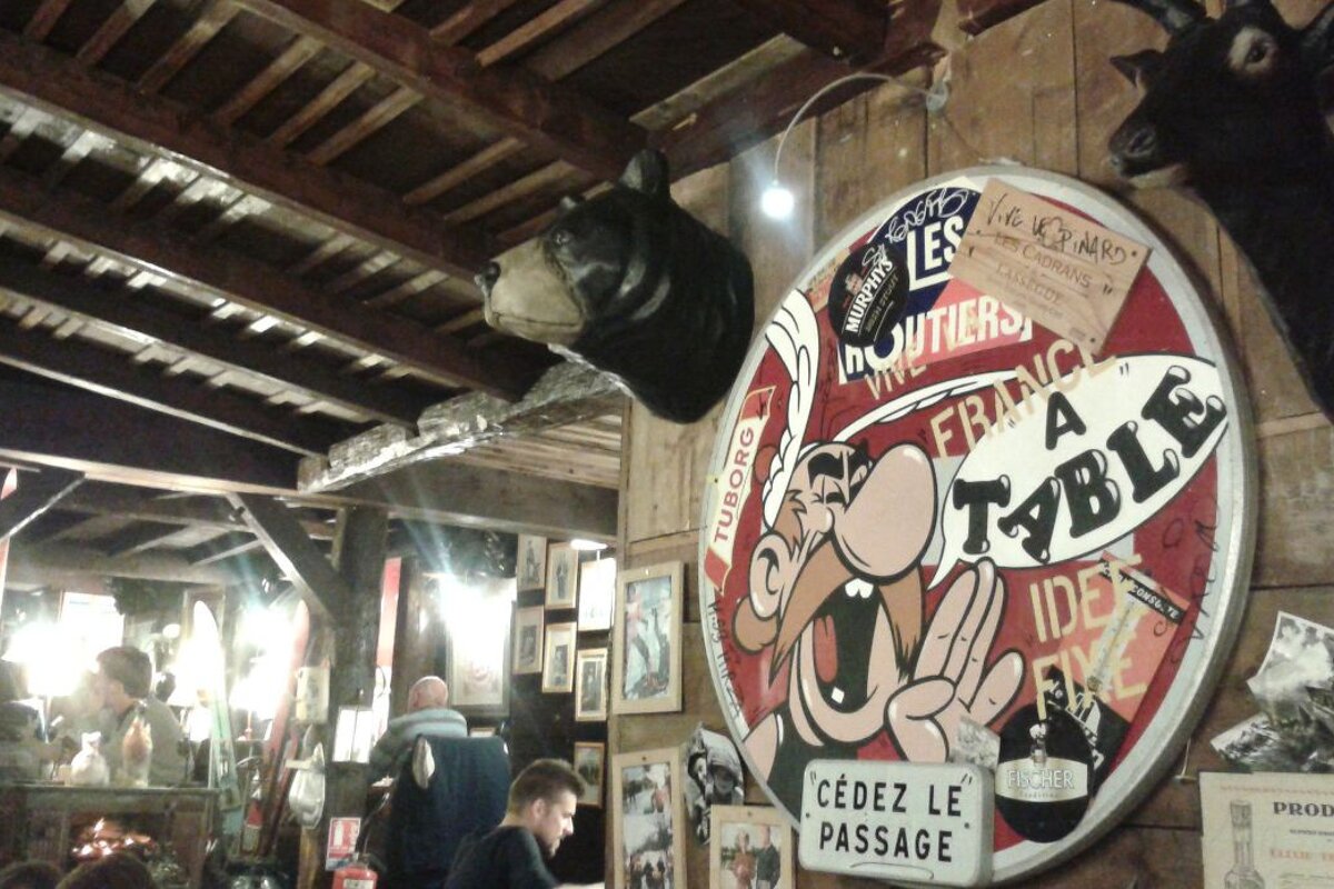 La Flambee Restaurant Review interior