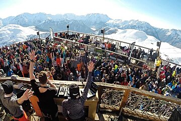 La Folie Douce Alpe d'Huez opening weekend