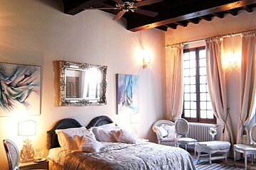 Les Saisons, Avignon double bedroom