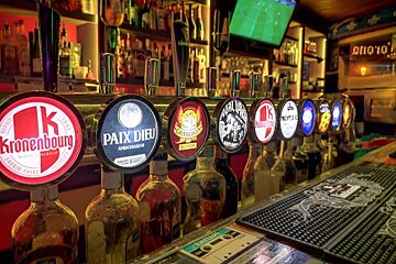 Beer pumps at Funky Fox in Courchevel