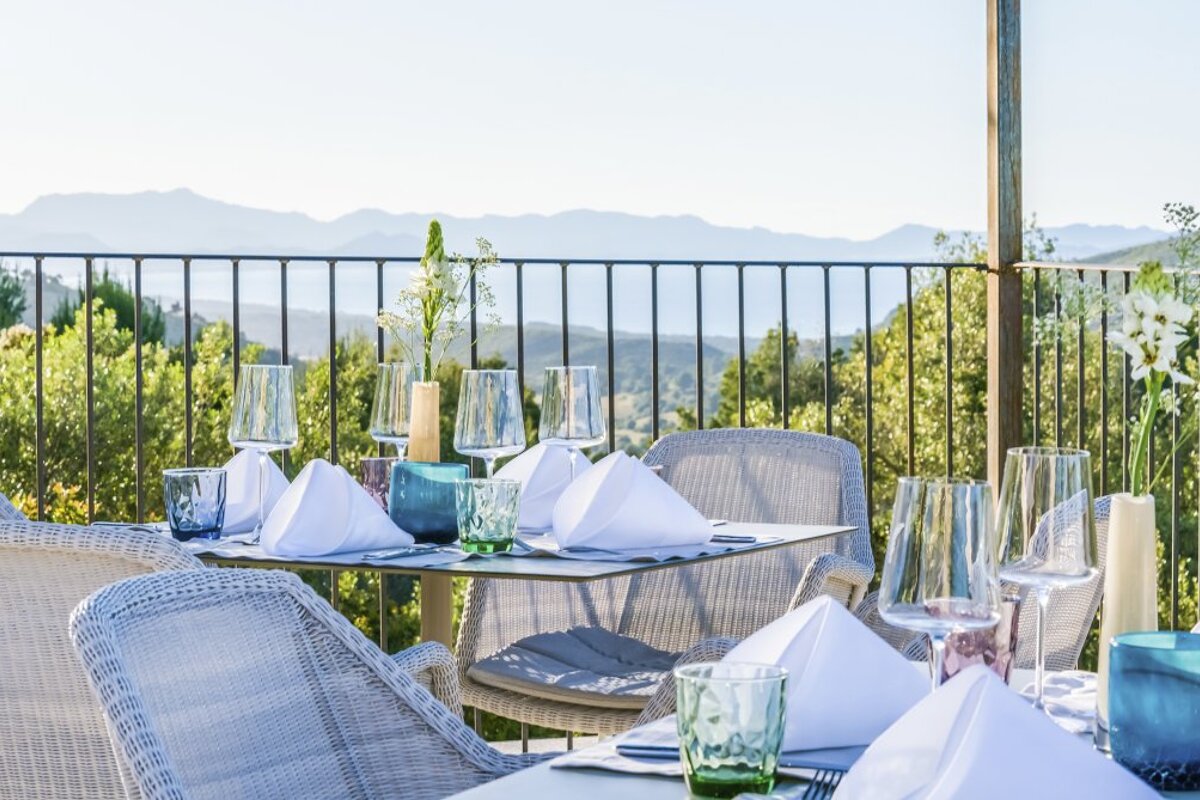Bistro Badia Restaurant, Arta restaurant terrasse