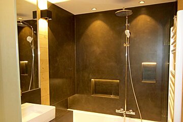 Heron Rez Apartment, Verbier - Centre bathroom