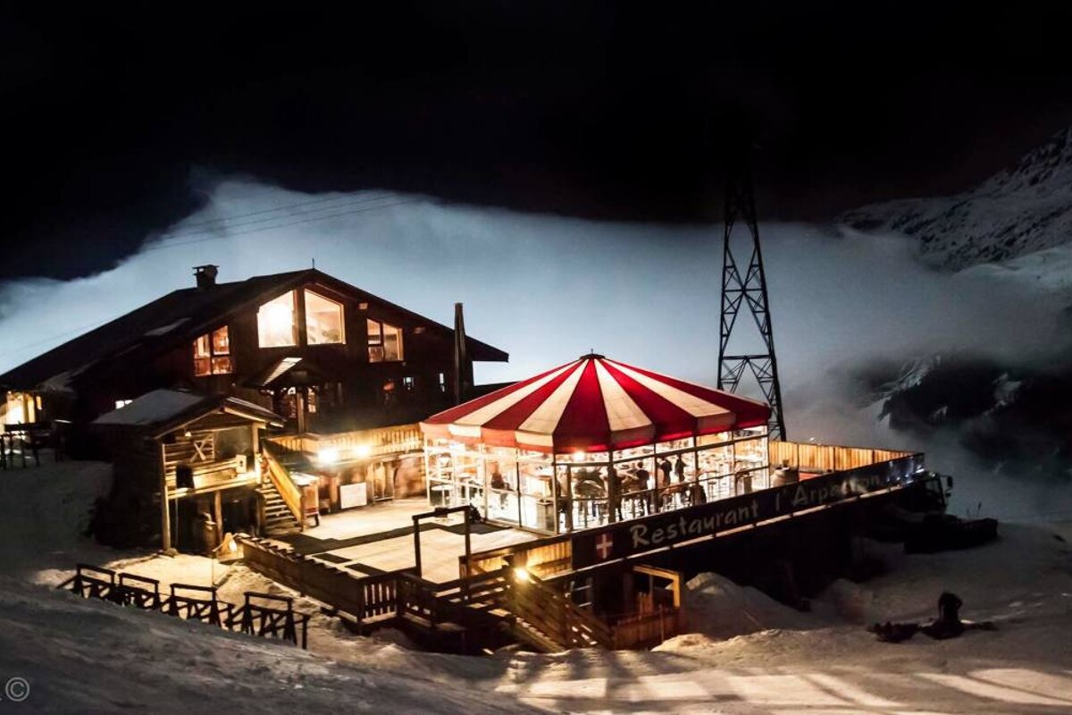 L'Arpasson Restaurant, Meribel exterior