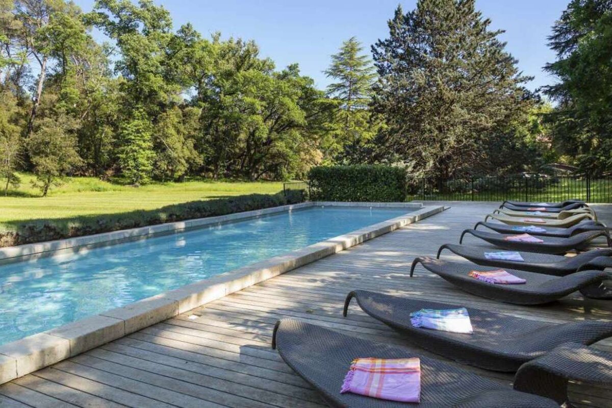 Chateau Mentone, nr Lorgues outdoor swimming pool