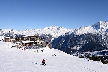 La Soucoupe Restaurant, Courchevel exterior