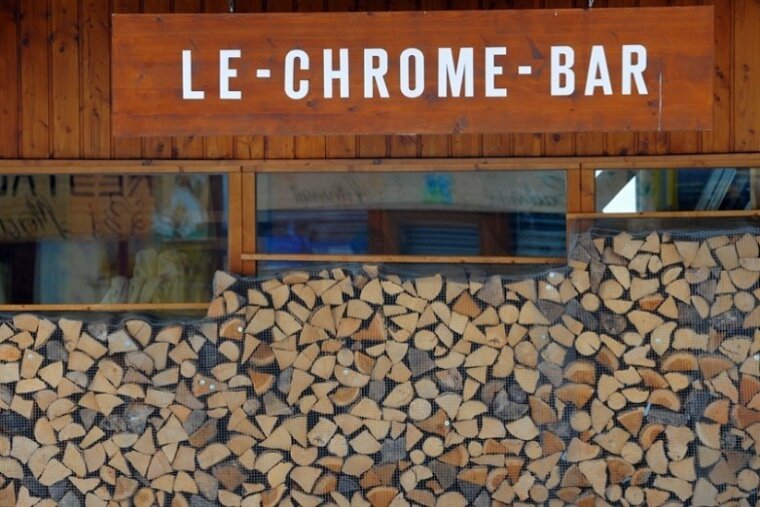 Le Chrome Bar, La Tania