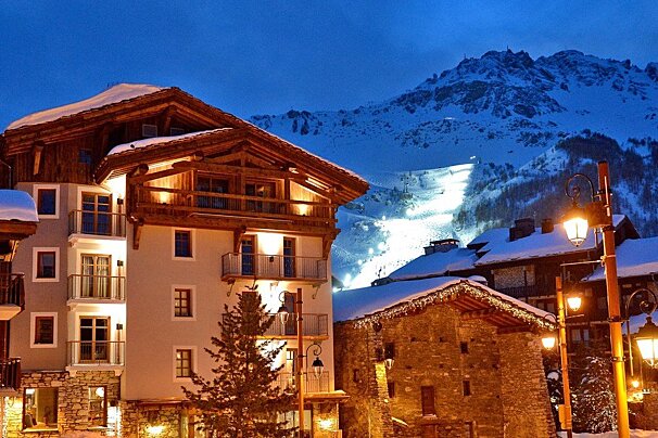Les 5 Freres Hotel, Val d'Isere exterior