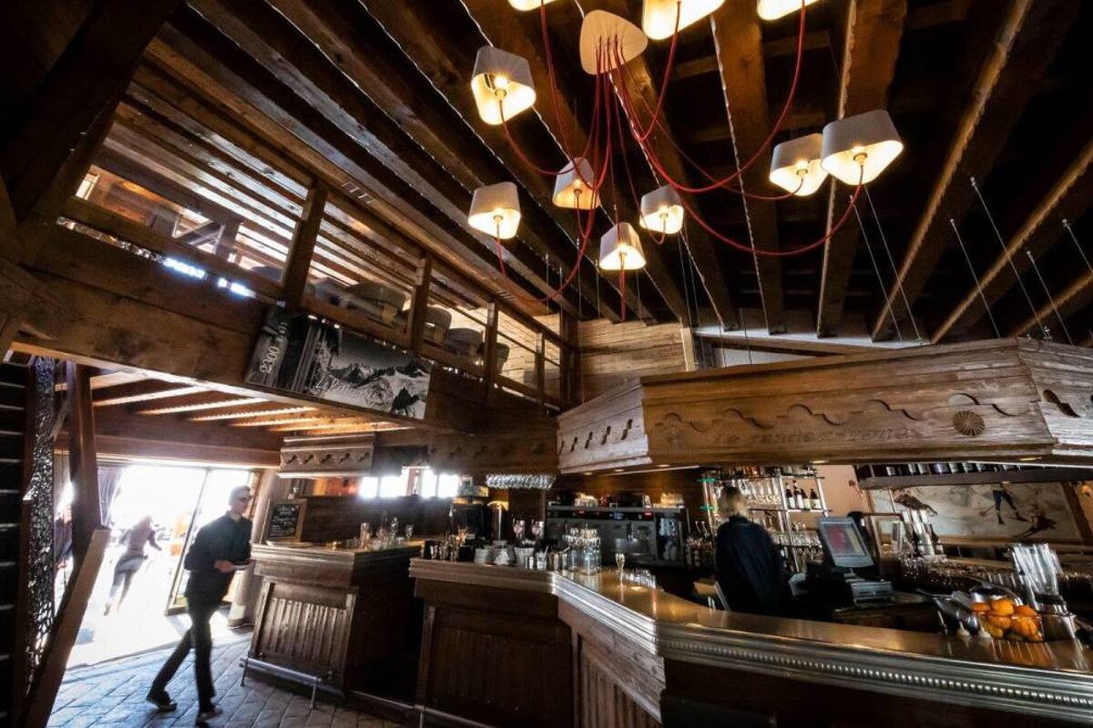 Rendez-Vous Bar Cafe, Val Thorens bar