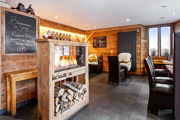 Le Serac Restaurant, Chamonix - Centre interior