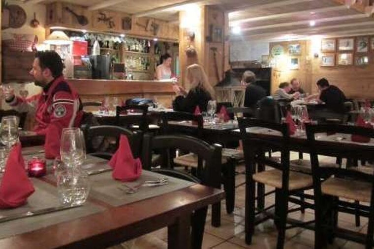 La Casa Scara Restaurant, Val d'Isere interior