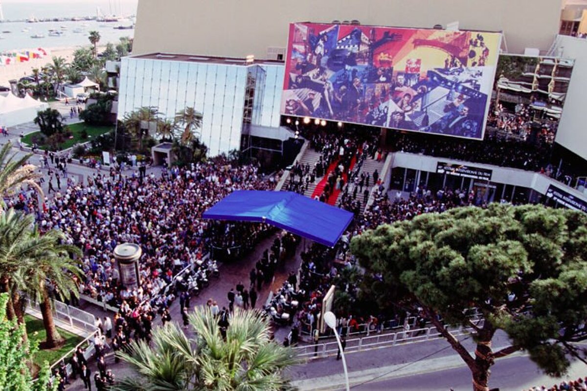 Bays & Billionaires' Splendors Guided Tour, Nice