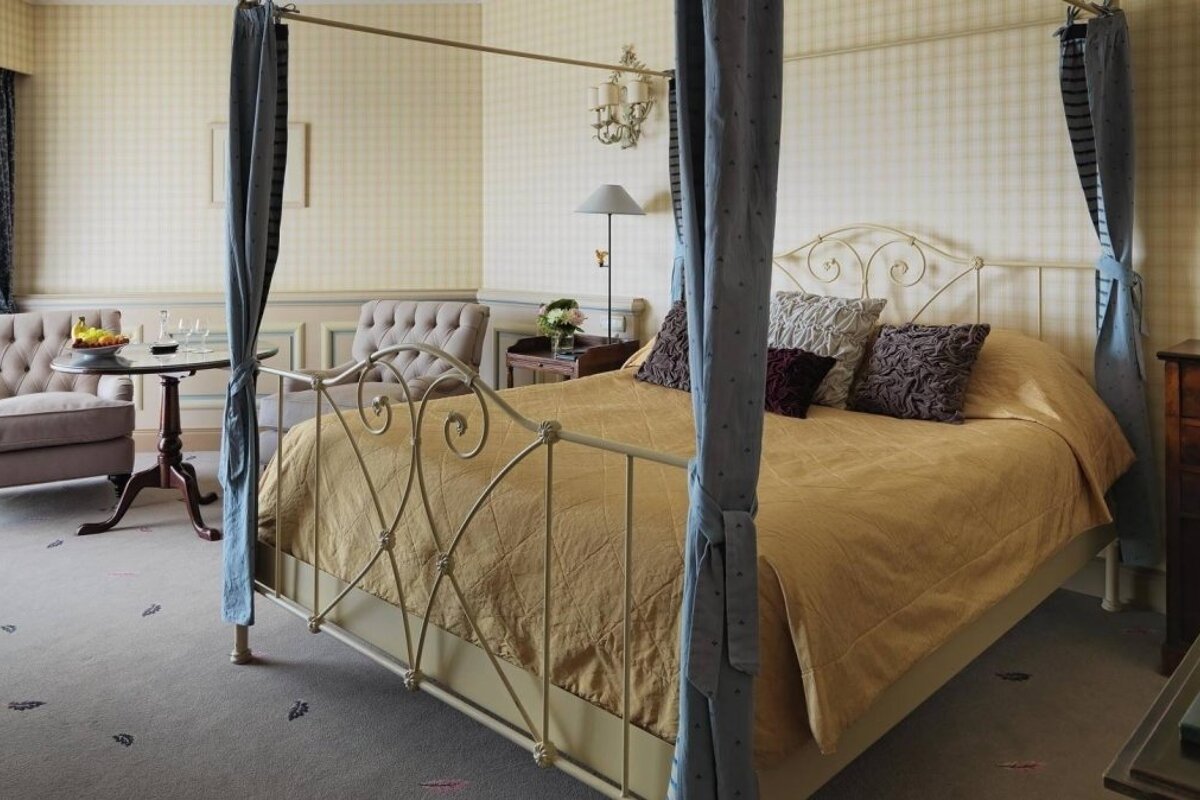 Le Mas Candille Hotel, Mougins double bedroom