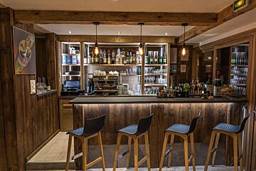 La Sauvageonne Restaurant, Servoz bar