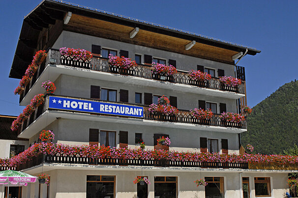 Les Fleurs Hotel, Morzine exterior