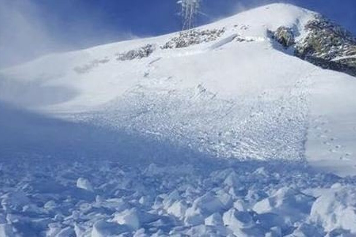 an avalanche in Tignes