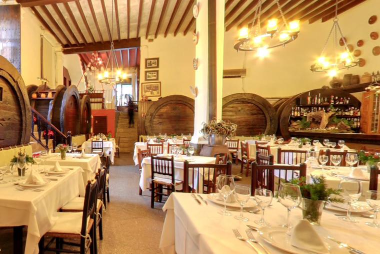 Celler Can Amer Restaurant, Inca interior
