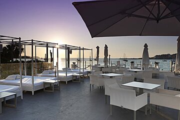 Marina Playa Apartment Residence, San Antonio terrace