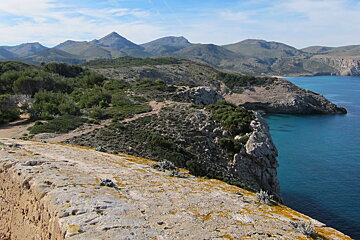 a rocky path for mountain bikes following the coast in Mallorca