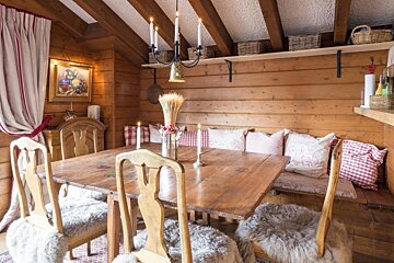 Scoubidou 219 Apartment, Verbier - Centre dining room