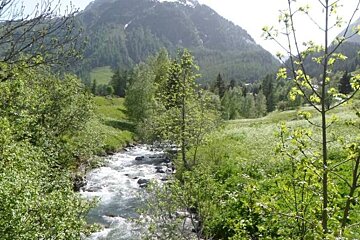 Vallorcine to Refuge de Loriaz, Vallorcine walking