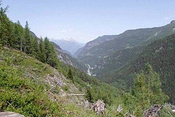 Vallorcine to Refuge de Loriaz, Vallorcine walking
