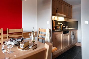 Les Crets Premium | 1 Bedroom Apartment, Meribel - Mottaret