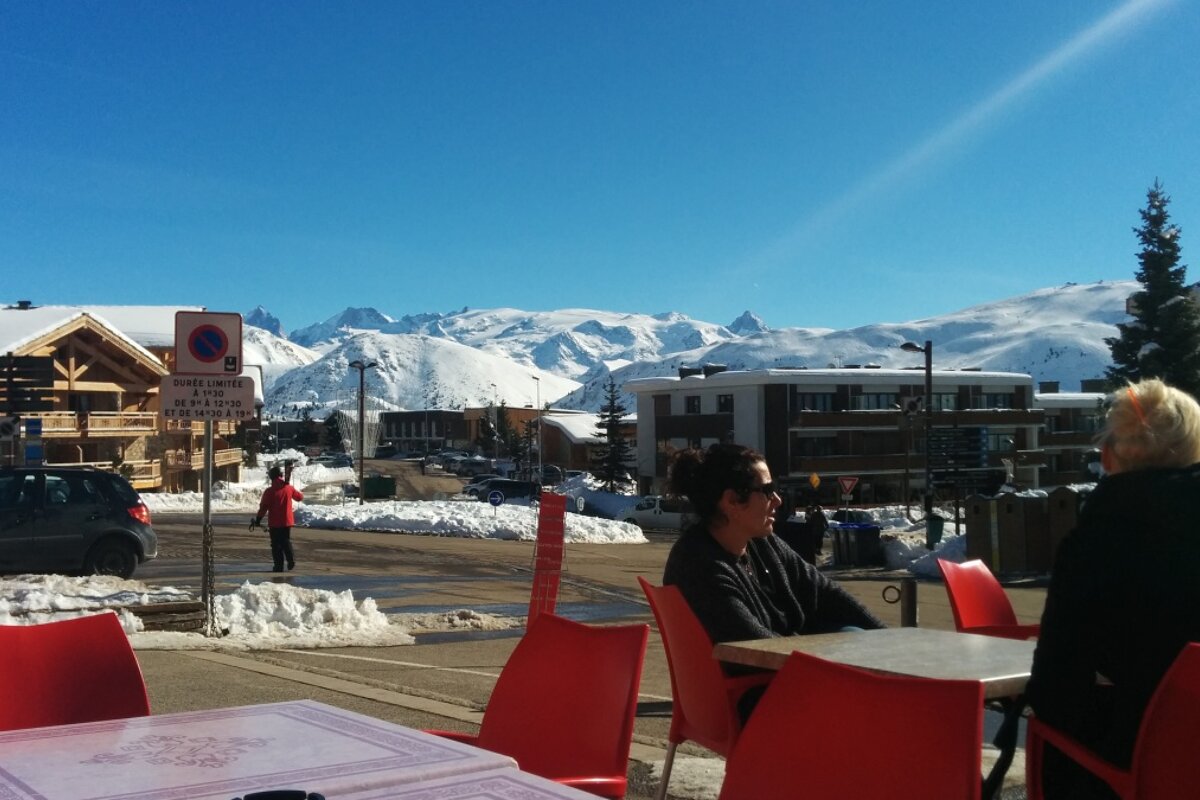 Creperie Bretonne Restaurant Review restaurant terrasse