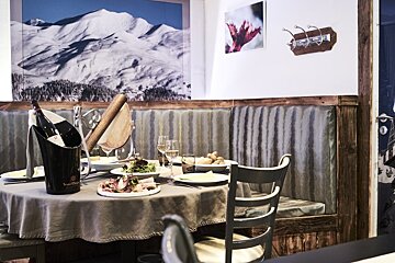Le Chabotte Restaurant, Courchevel interior