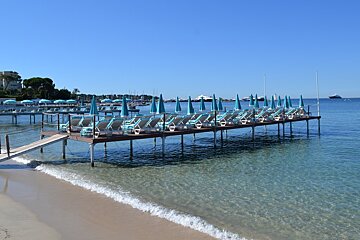 Plage Les Pirates Beach Club, Juan les Pins