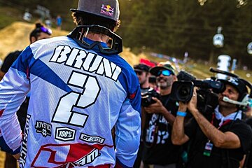 Crankworx - VIP ride with Loic Bruni DH World Champion, Les Gets