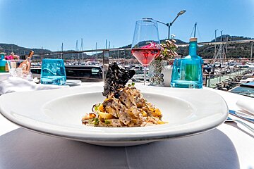 Seafood dish at Miramar de Giuliano restaurant