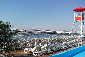 Ruhl Plage Beach Club, Nice pool