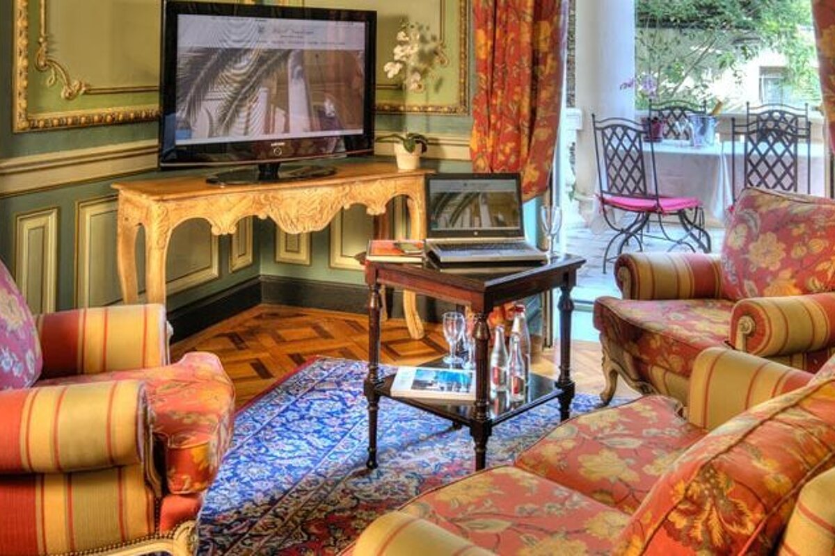 Vendome Hotel, Nice lounge room 