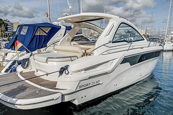 Bavaria 35 Sport HT Motor Yacht, Palma de Mallorca exterior