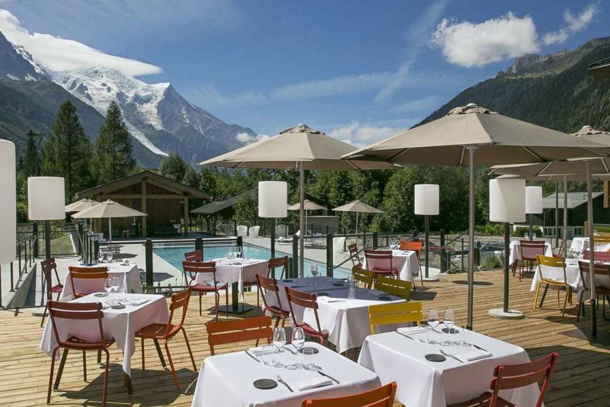 Excelsior Hotel, Les Praz outdoor swimming pool