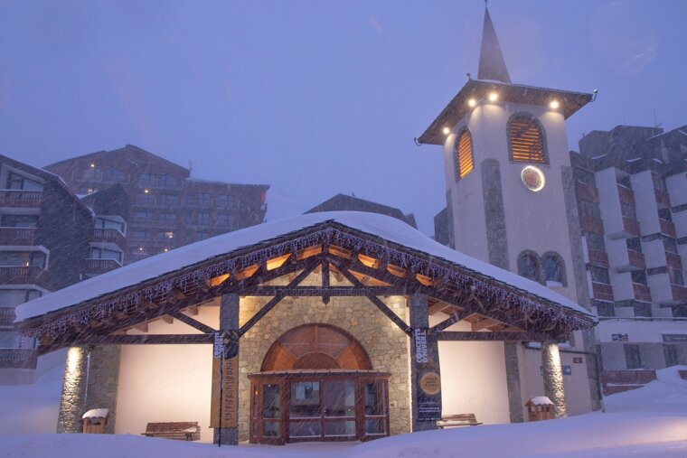 Val Thorens in March 2020 - What weather to expect & what to do