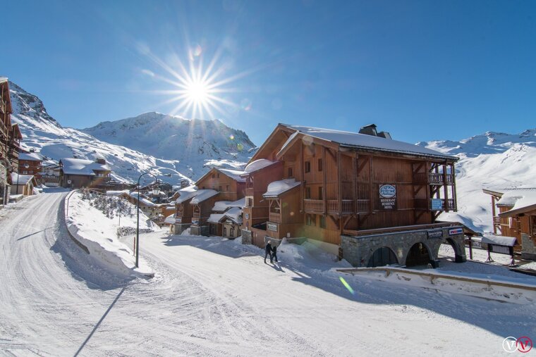 Val Thorens in March 2020 - What weather to expect & what to do