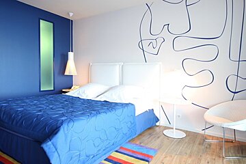 Victoria Hotel, Roquebrune-Cap-Martin double bedroom