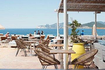 Experimental Beach Club, South Ibiza restaurant