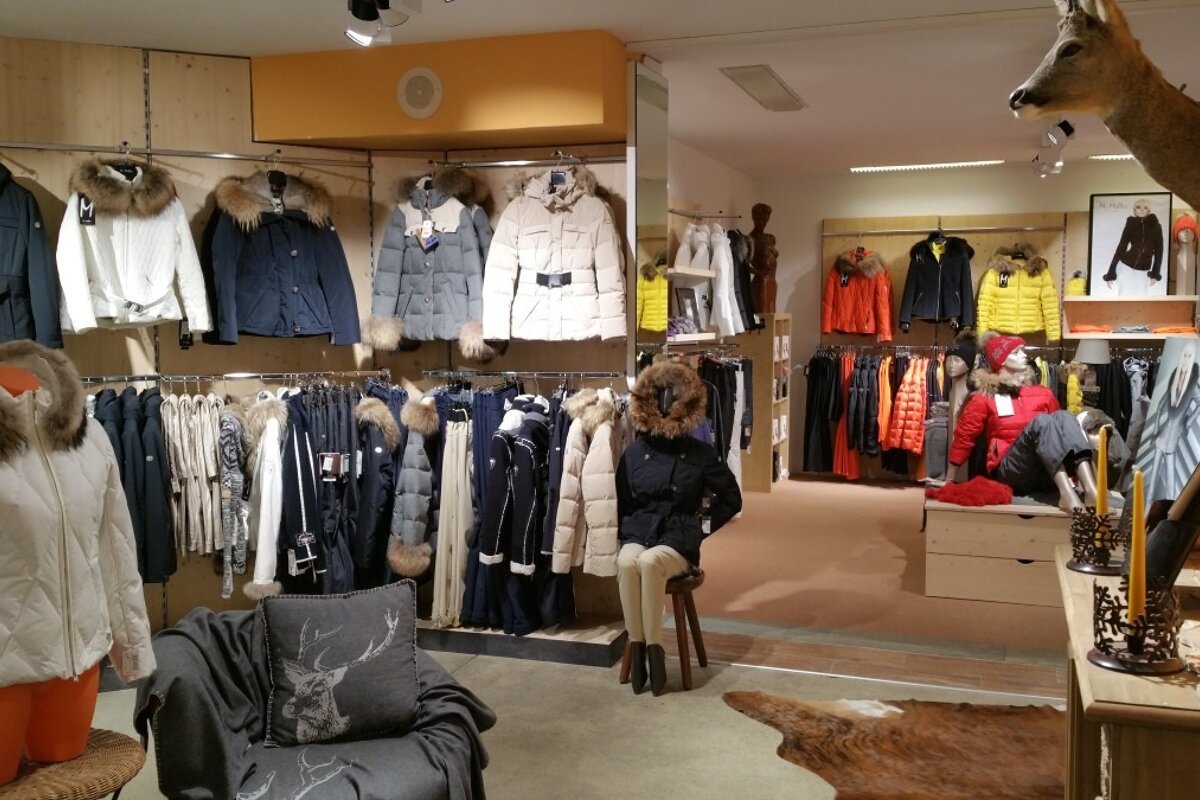 Fellay Mode and Sport Ski Rental, Verbier shop interior