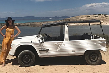Grey's Anatomy star soaks up the sun in Ibiza